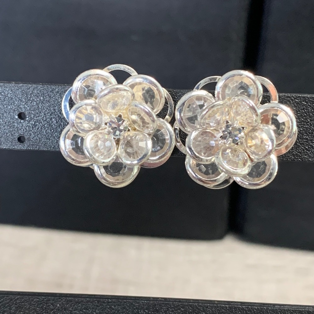 Silver Tone Clear Crystal Flower Clip On Earrings Floral Studs 4630